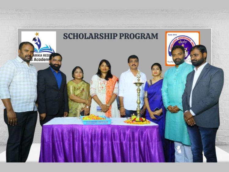 Neeharika Reddy IAS Academy announces scholarships to the students of Sankalp Junior college