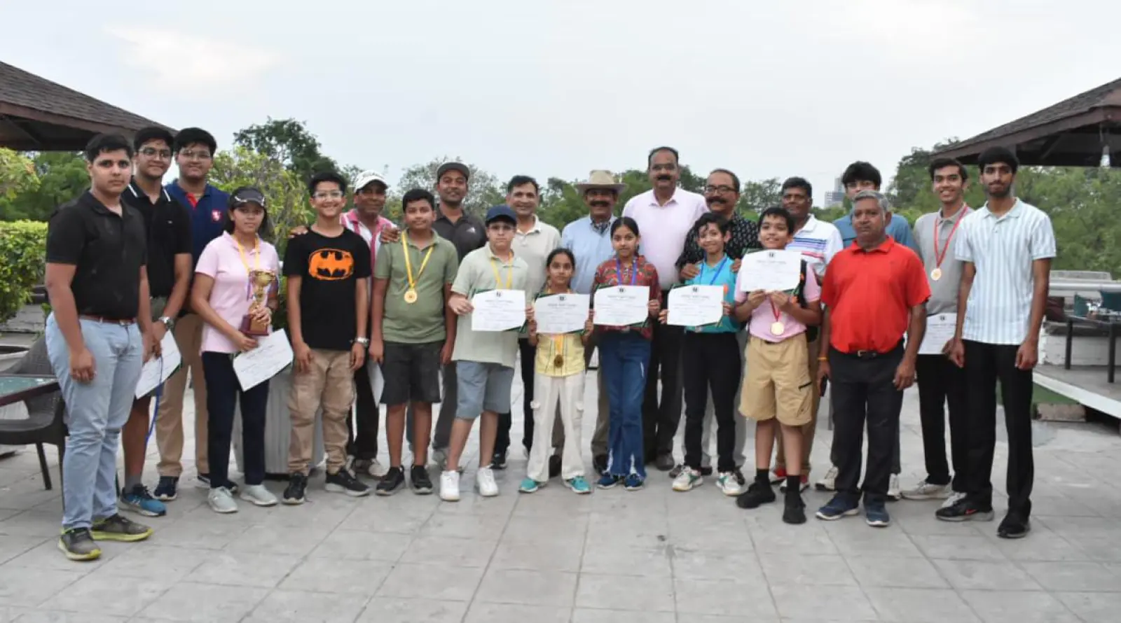 Dev Poddar was Overall Best Boy and Gauri Agarwal was Overall Best Girl